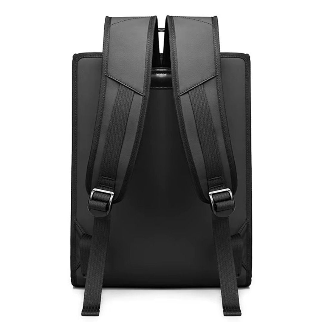 Compact and Protective Laptop Organizer